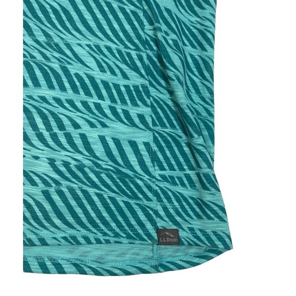 L.L.Bean Women M Green Zebra Print Stretch Crew Neck Short Sleeves - Picture 6 of 10